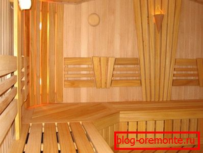Et voici à quoi ressemble le bain de l'intérieur, semblable à une bûche; vous voulez déjà pénétrer dans cette atmosphère merveilleuse de chaleur et de confort! Et voici à quoi ressemble le bain de l'intérieur, semblable à une bûche; vous voulez déjà pénétrer dans cette atmosphère merveilleuse de chaleur et de confort!