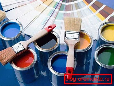 Peinture acrylique en assortiment Peinture acrylique en assortiment