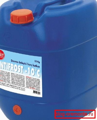 Additif antigel vous permettant de travailler à des températures allant jusqu'à –10 ° C. Additif antigel vous permettant de travailler à des températures allant jusqu'à –10 ° C.