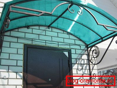 Polycarbonate arqué