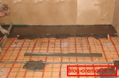 Chape de béton sur un plancher en bois - une option qui nécessite une restauration soignée de la base Chape de béton sur un plancher en bois - une option qui nécessite une restauration soignée de la base