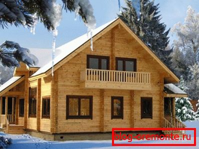 En hiver, se sentir à l'aise dans la maison du bois - il doit être correctement isolé En hiver, se sentir à l'aise dans la maison du bois - il doit être correctement isolé