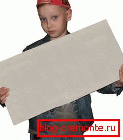 Même un enfant peut facilement soulever un produit global en béton cellulaire. Même un enfant peut facilement soulever un produit global en béton cellulaire.