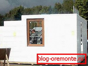 Les maisons en mousse et en béton sont construites rapidement et répondent à toutes les normes nécessaires. Les maisons en mousse et en béton sont construites rapidement et répondent à toutes les normes nécessaires.