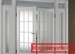 Portes à vitres pivotantes