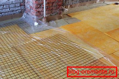 Imperméabilisation avec film plastique
