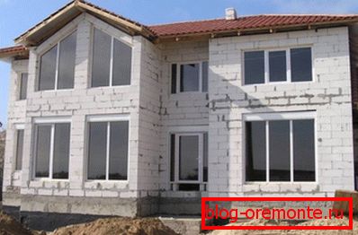 Maison prête de gazoblokov Maison prête de gazoblokov