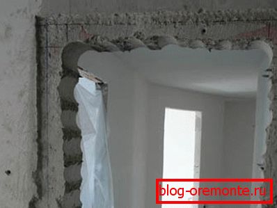 Comment faire une porte dans un mur de béton par vous-même Comment faire une porte dans un mur de béton par vous-même