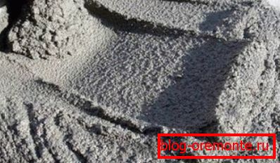 Comme vous pouvez le constater, le mélange concret de la marque 100 semble assez ordinaire. Comme vous pouvez le constater, le mélange concret de la marque 100 semble assez ordinaire.