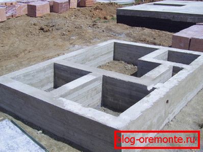 Fondation en fonte - la construction la plus commune Fondation en fonte - la construction la plus commune