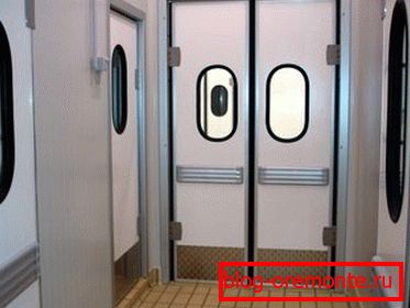 Portes pendulaires intérieures