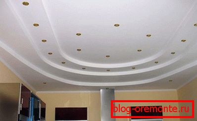 Plafond à plusieurs niveaux Plafond à plusieurs niveaux