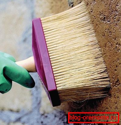 Sur la photo - appliquer un pinceau avec un pinceau Sur la photo - appliquer un pinceau avec un pinceau