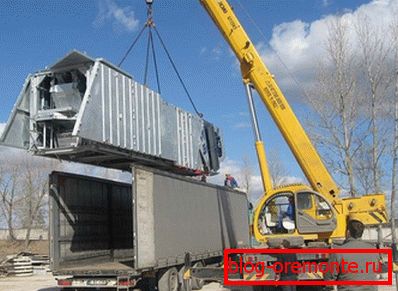 Sur la photo - transport MBZ Sur la photo - transport MBZ