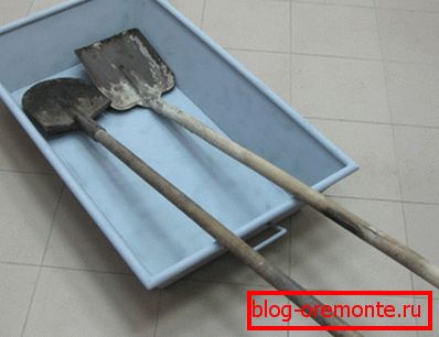 Outils nécessaires pour mélanger le mortier de ciment Outils nécessaires pour mélanger le mortier de ciment