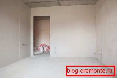 La finition avec des cloisons sèches vous permet d'obtenir des murs presque parfaitement lisses La finition avec des cloisons sèches vous permet d'obtenir des murs presque parfaitement lisses