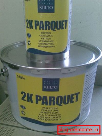 Adhésif à deux composants polyuréthane pour le contreplaqué sur un sol en béton Adhésif à deux composants polyuréthane pour le contreplaqué sur un sol en béton