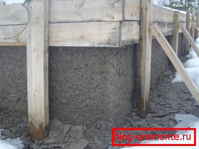 Conséquences de la coulée hivernale: décollement de la surface Conséquences de la coulée hivernale: décollement de la surface
