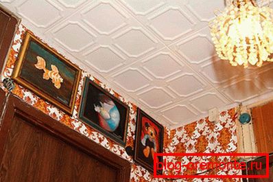 Plafond dans le couloir Plafond dans le couloir