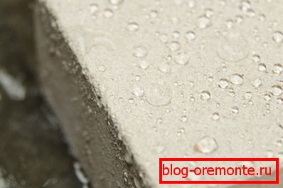 Les substances actives de surface réduisent l'absorption d'eau des surfaces poreuses. Les substances actives de surface réduisent l'absorption d'eau des surfaces poreuses.