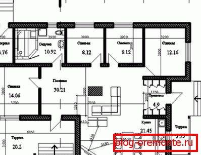Exemple de projet simple sur un étage, construit à partir de blocs de béton Exemple de projet simple sur un étage, construit à partir de blocs de béton