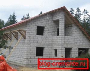 Une ventilation forcée dans une maison en béton au gaz est requise si le bâtiment a deux étages ou plus Une ventilation forcée dans une maison en béton au gaz est requise si le bâtiment a deux étages ou plus