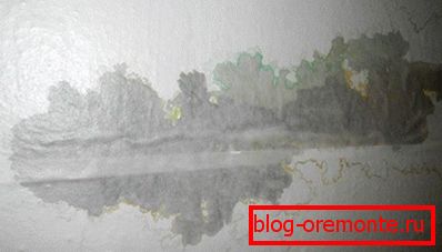 Fuite au plafond Fuite au plafond
