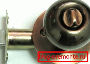 Poignée de bouton pour la porte d'entrée. poignées d'entrée