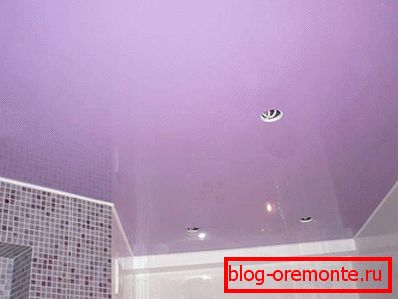 Sous les lampes