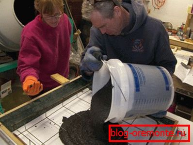 Voici comment un plateau en béton est fabriqué de vos propres mains. Voici comment un plateau en béton est fabriqué de vos propres mains.