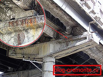 Au cours de l'opération de produits en béton sur eux apparaissent divers dommages Au cours de l'opération de produits en béton sur eux apparaissent divers dommages