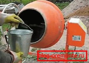 Mélanger la solution avec vos propres mains Mélanger la solution avec vos propres mains