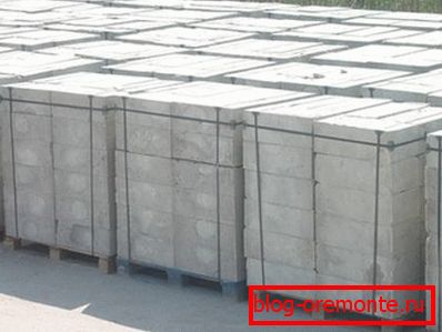 Connaissant les formules de calcul, vous serez en mesure de déterminer le nombre requis de palettes pour la construction. Connaissant les formules de calcul, vous serez en mesure de déterminer le nombre requis de palettes pour la construction.